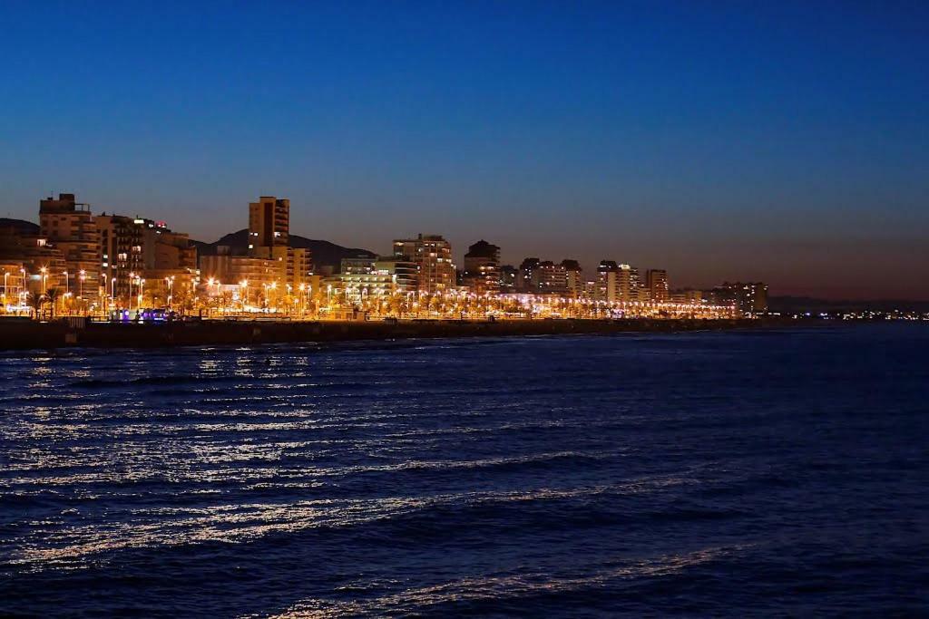 Apartament Apartamento Con Piscina Y Parking Gandia Zewnętrze zdjęcie